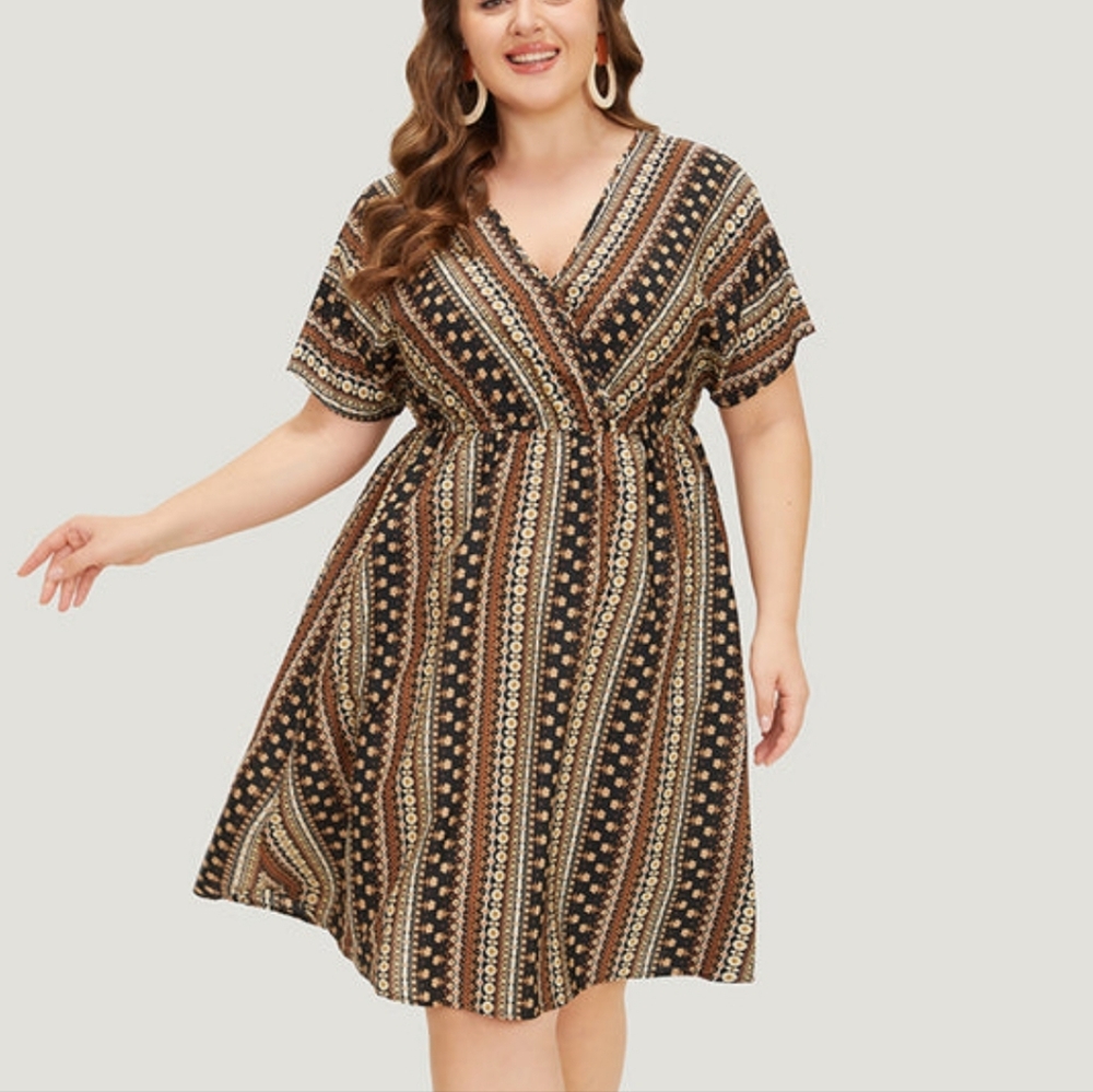 NWOT BloomChic Bandana Batwing Sleeve Wrap Knee Dress